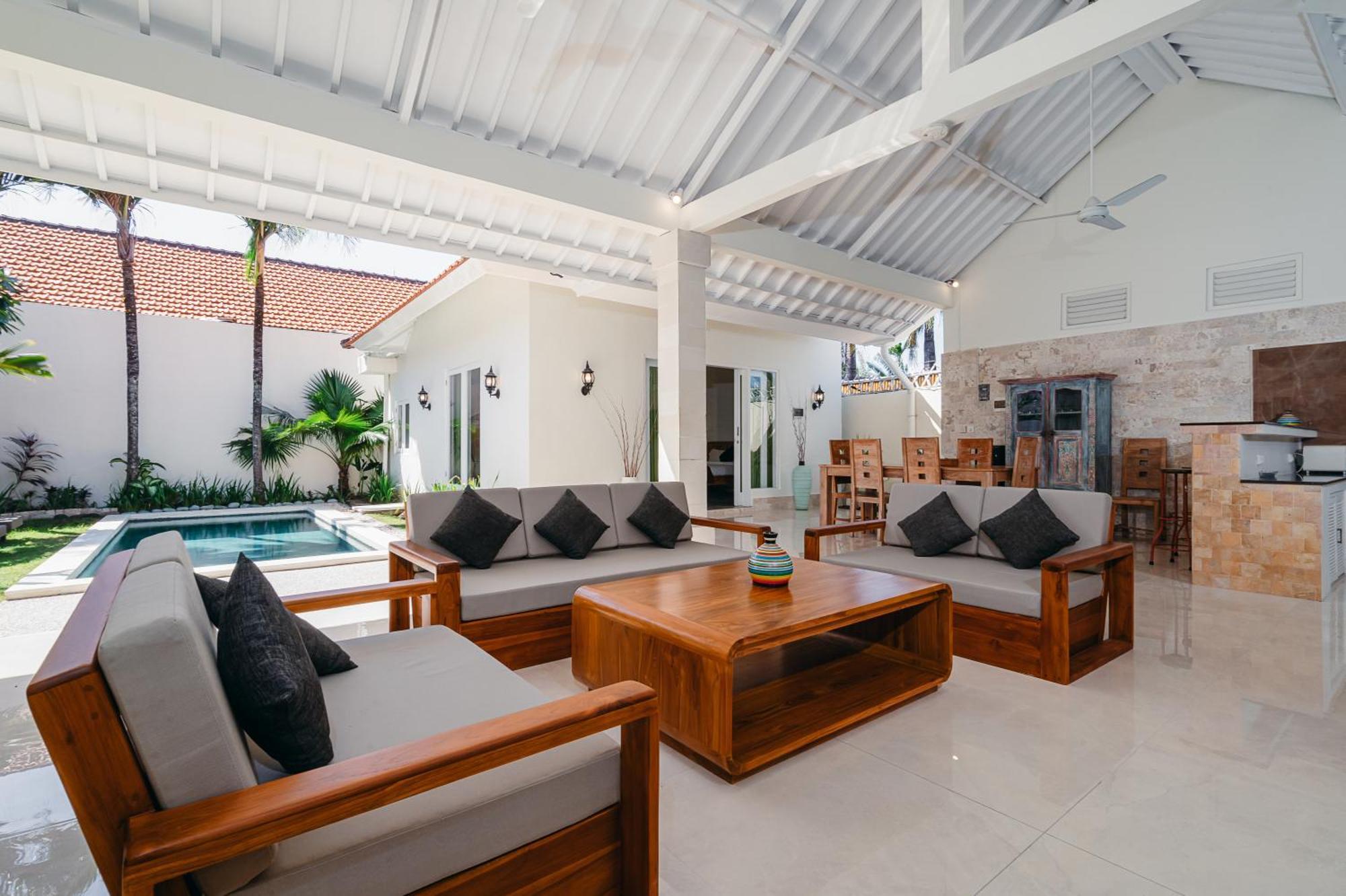 Green Garden Seminyak Villa Екстериор снимка