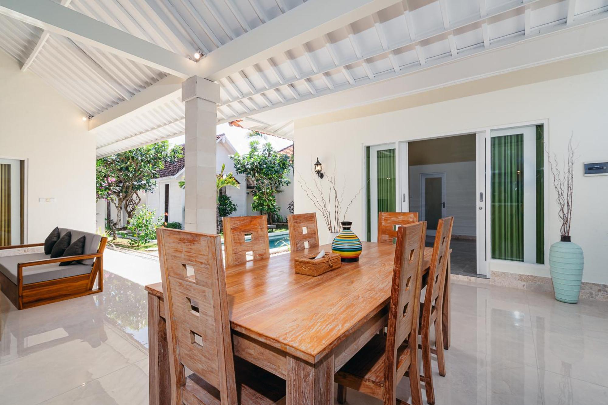 Green Garden Seminyak Villa Екстериор снимка